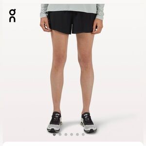 Women’s ON Running Shorts in Black